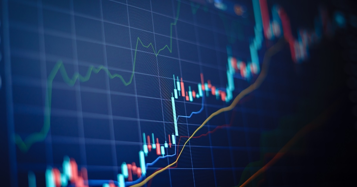 chart with uptrend line graph