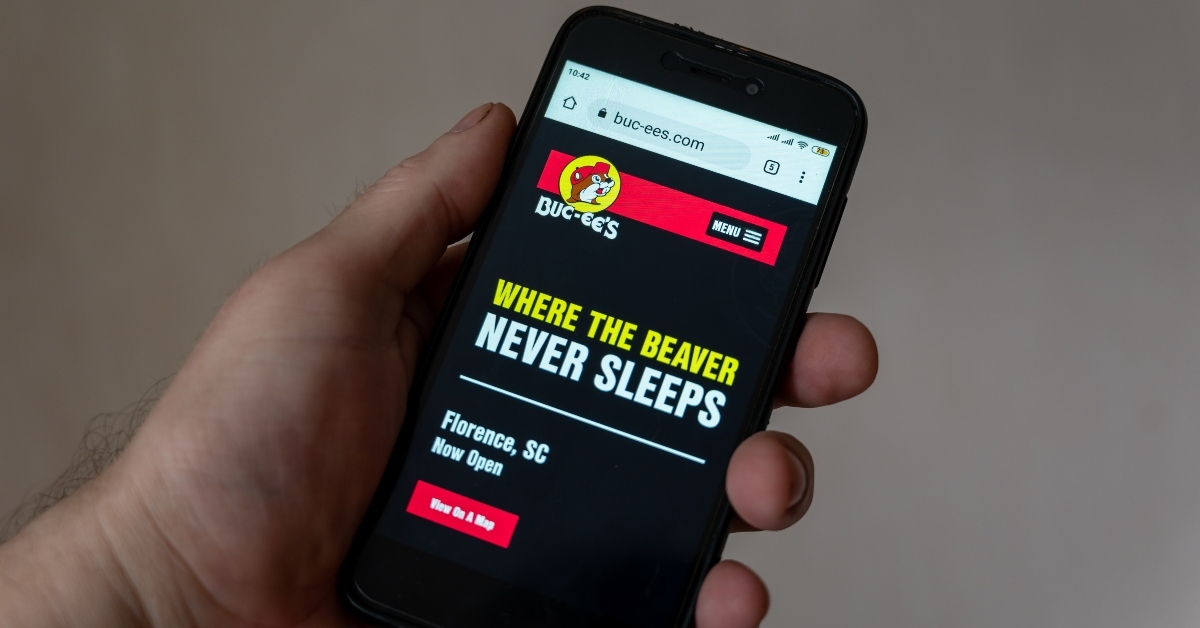 buc-ee's website on smartphone