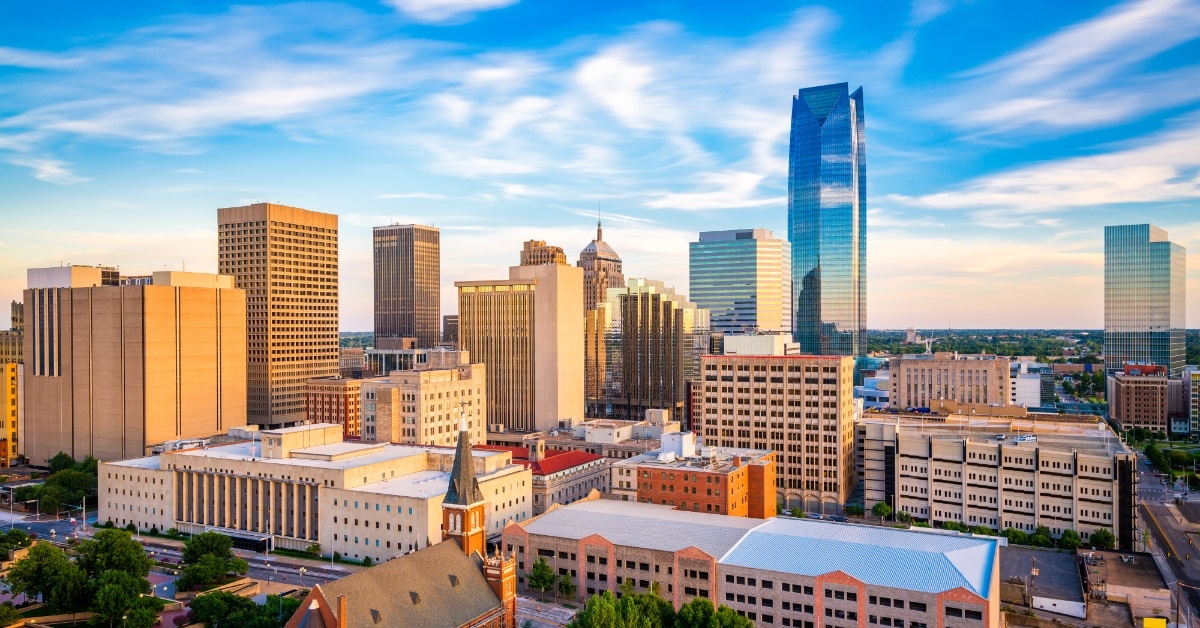 oklahoma city skyline during day time