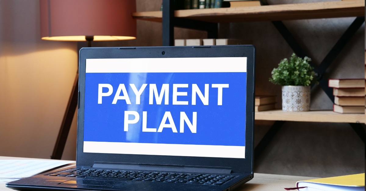 payment plan sign on laptop screen