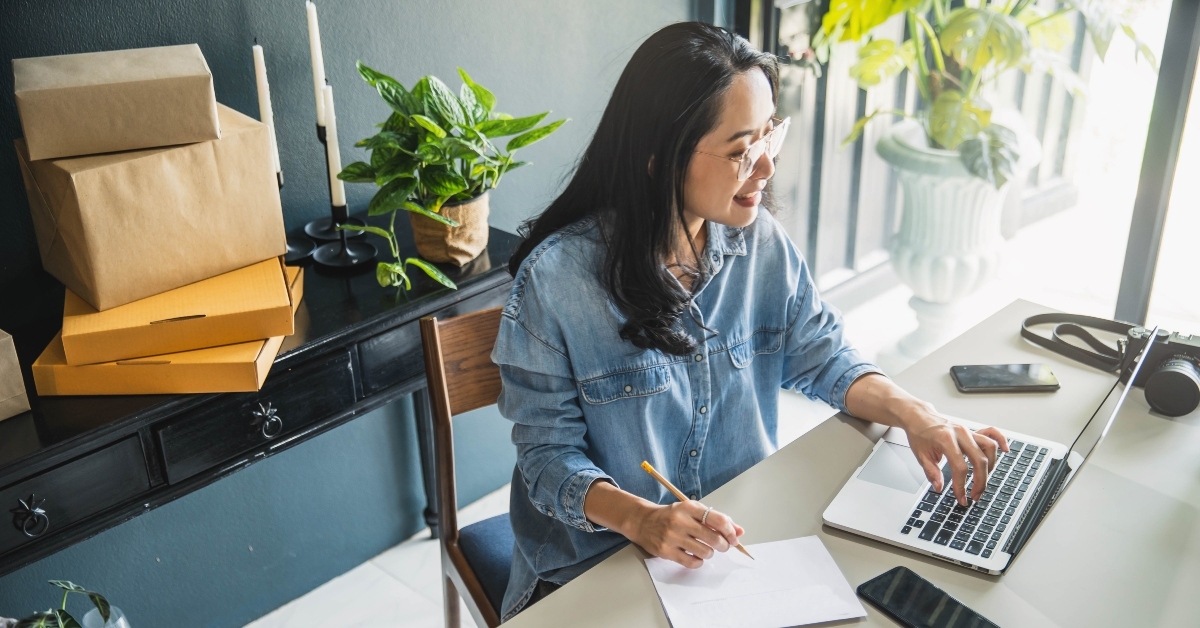 woman working online