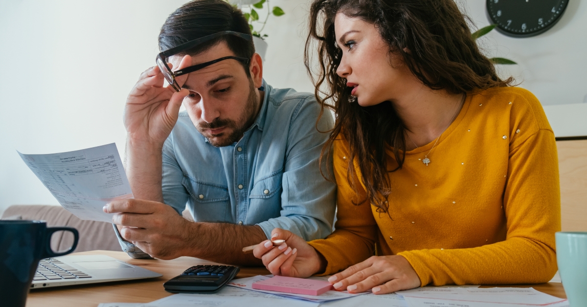 talking about family budget