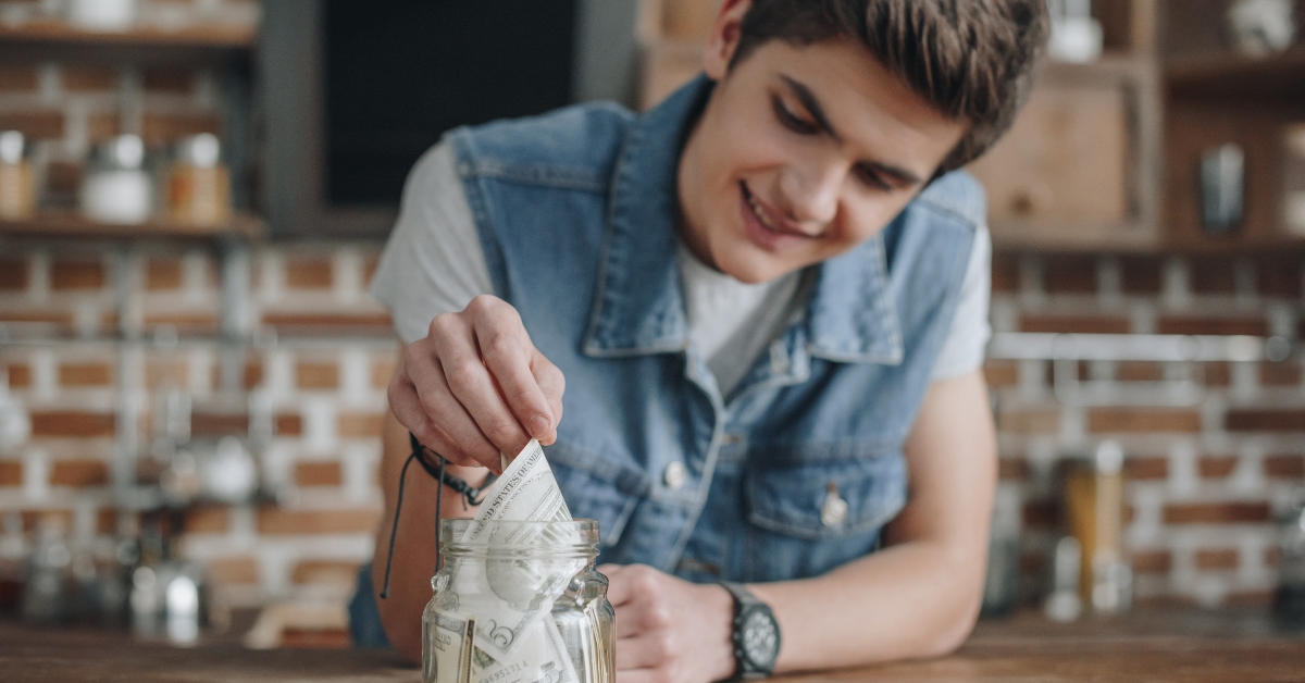 saving glass jar for money