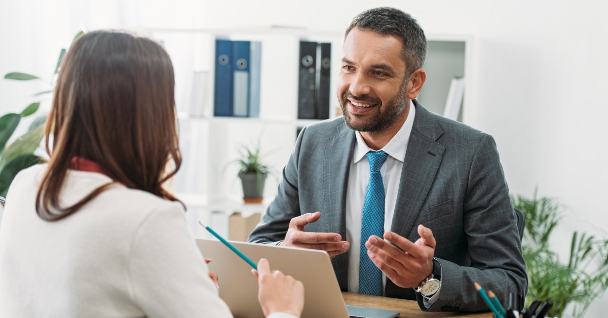 business woman consulting finance advisor