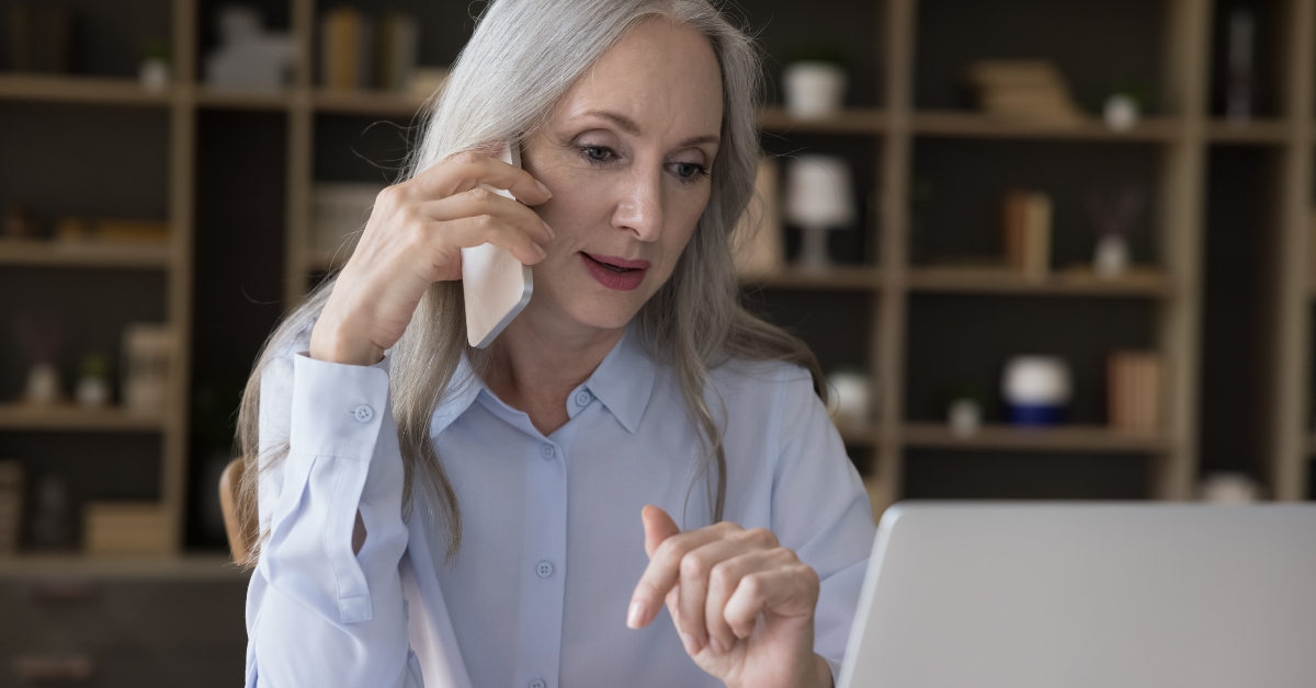 business woman talking on smartphone