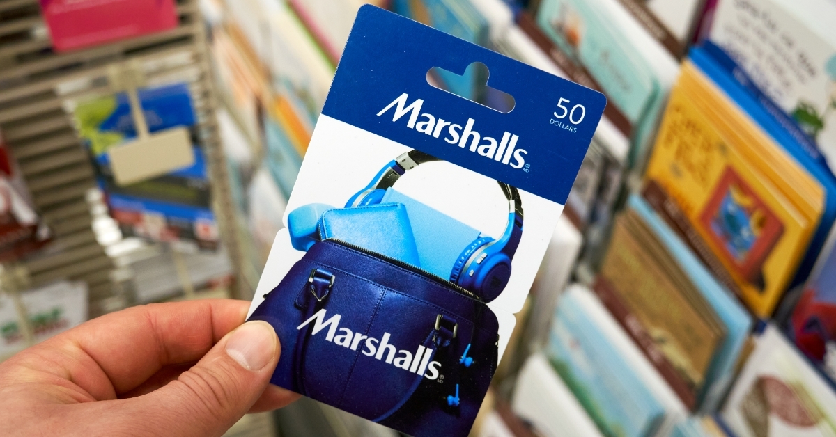 Marshalls gift card in hand