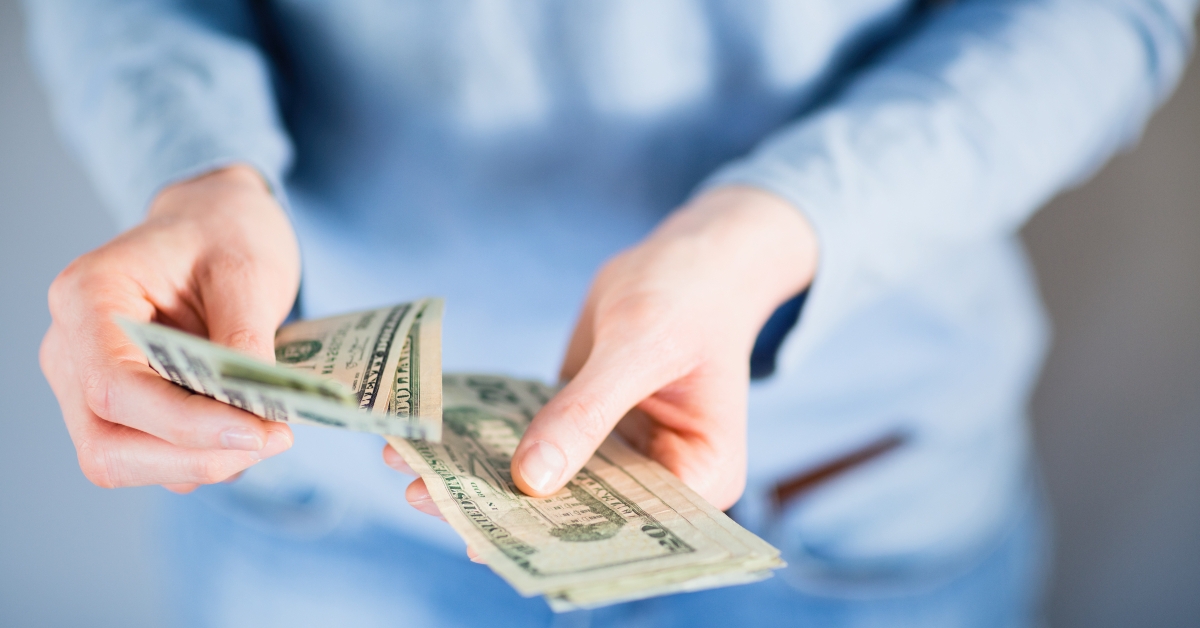 counting us dollar bills