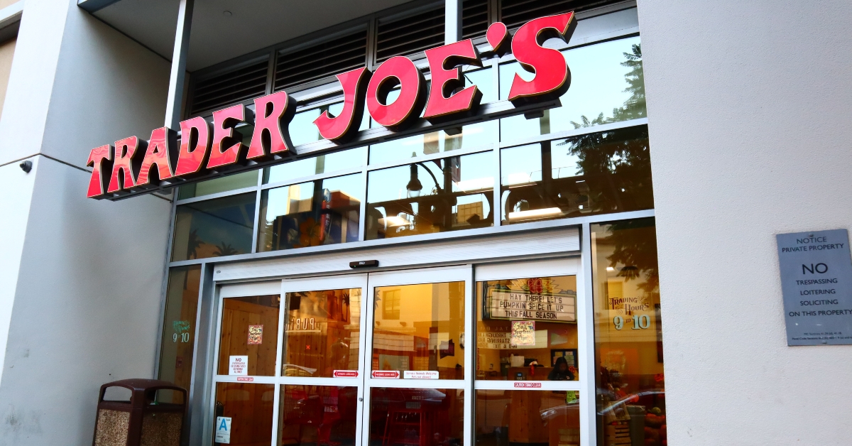 trader joes grocery store hollywood