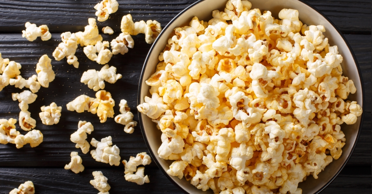 popcorn cheese in bowl