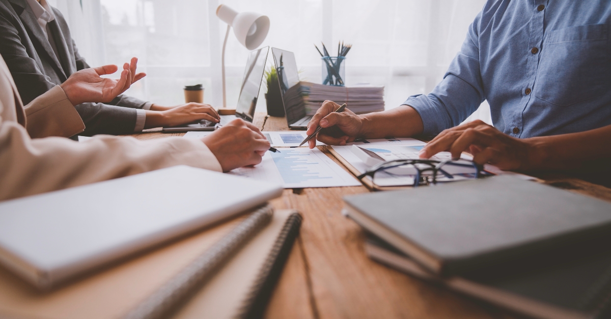 business brain storm meeting presentation