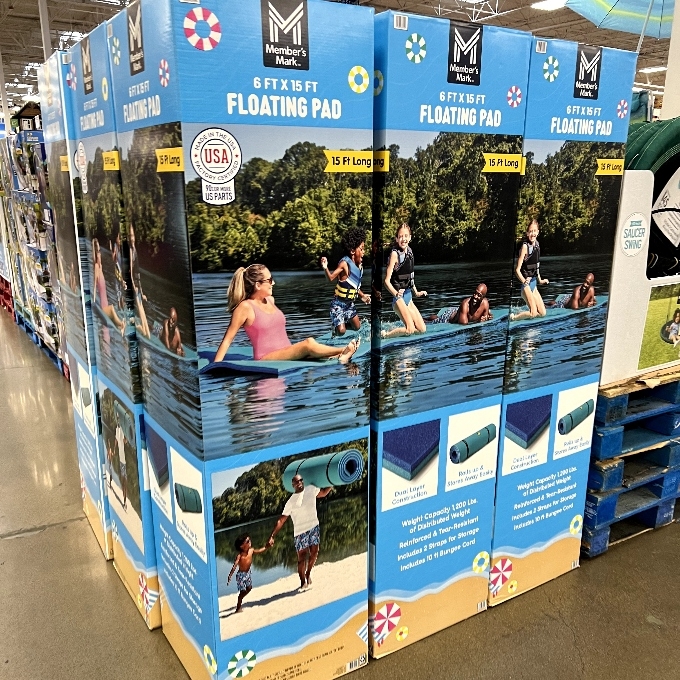 Member’s Mark Floating Pad