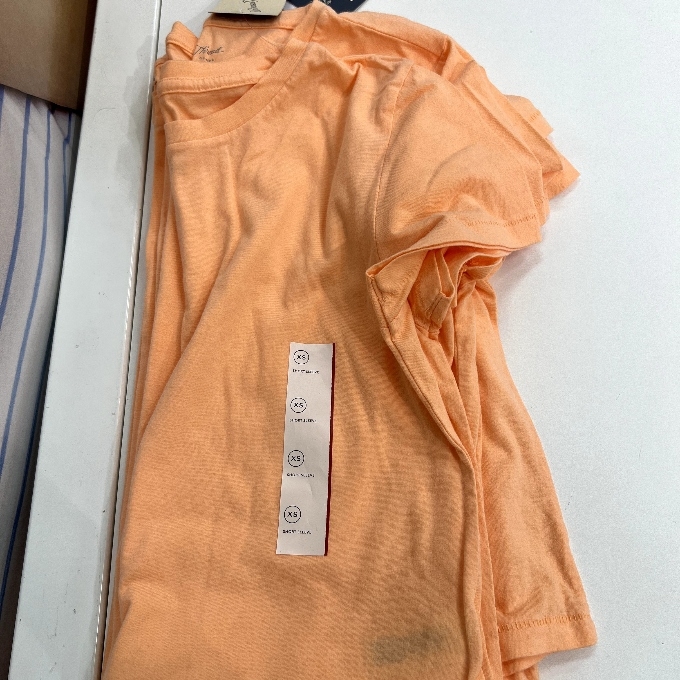 women's shrunken short sleeve t-shirt