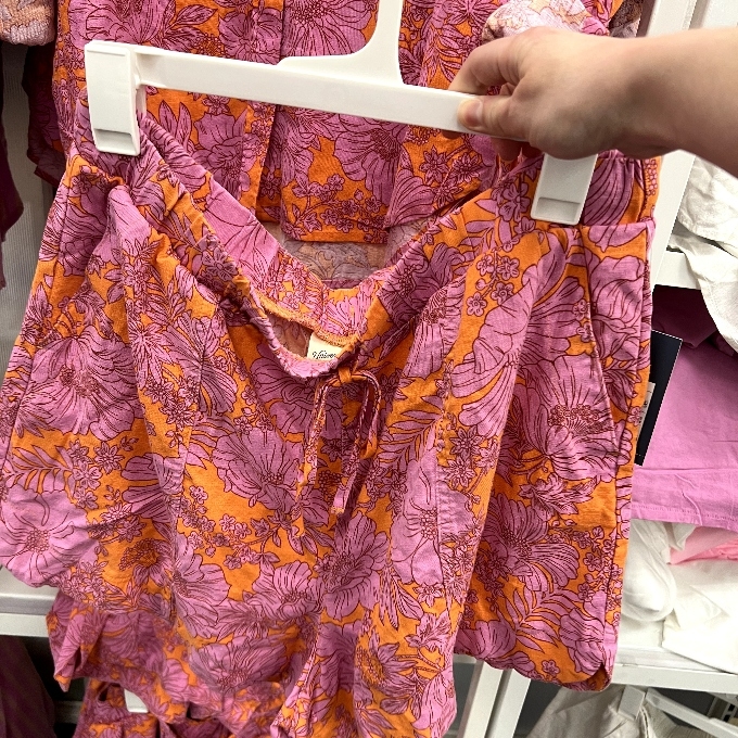 women's high-rise linen pull-on shorts