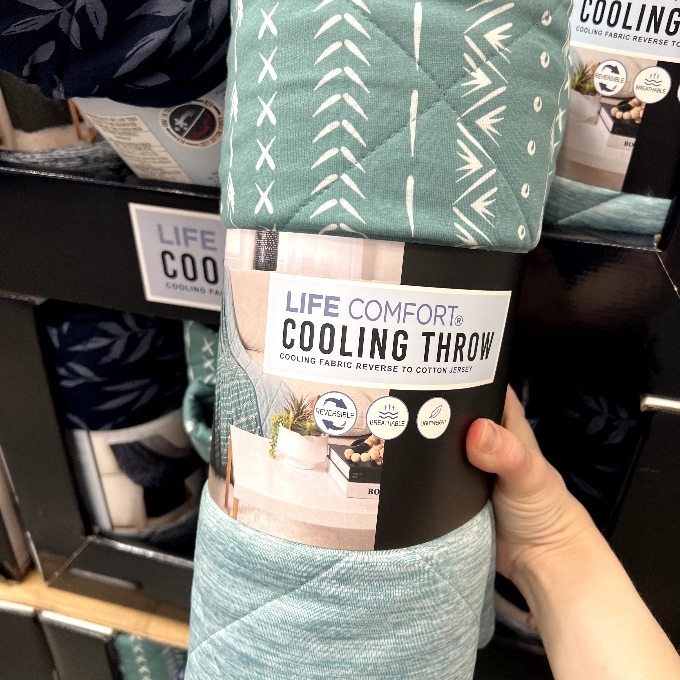 cooling throw
