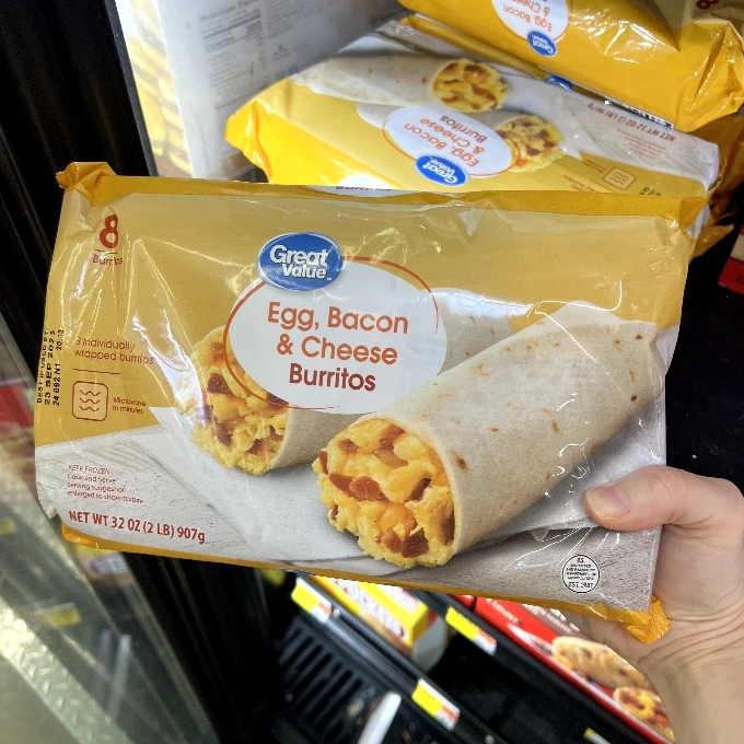 egg bacon and cheese burritos