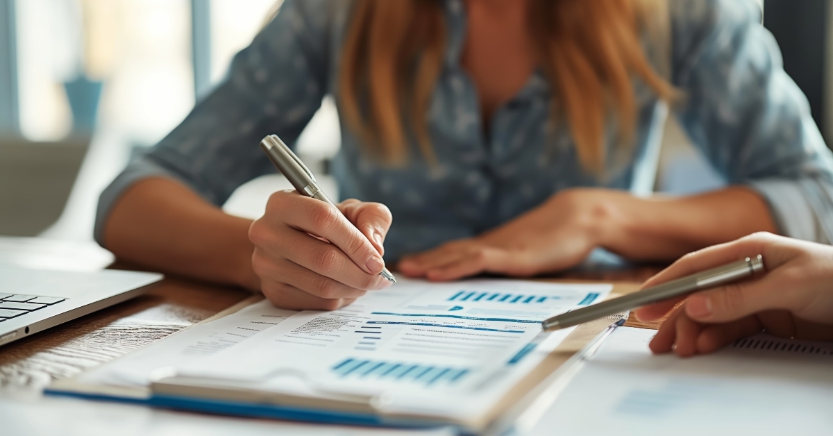 financial advisor assisting a client
