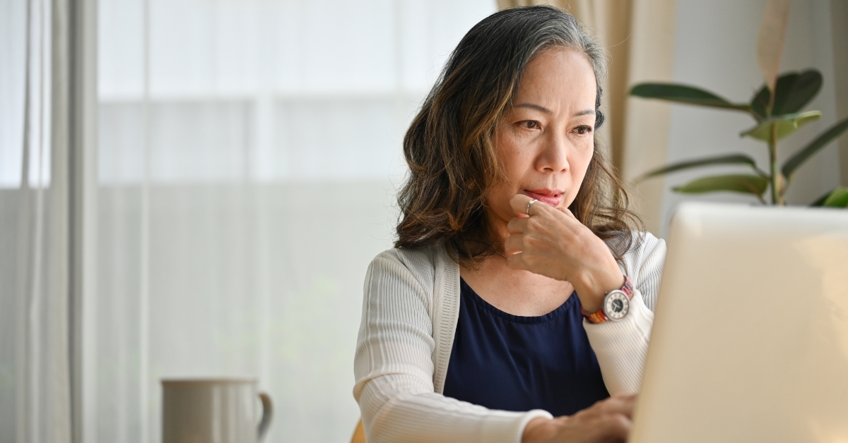 asian business woman working from home
