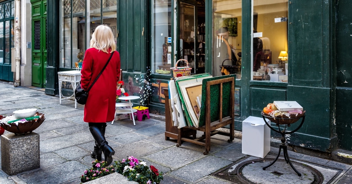 antique shop sidewalk