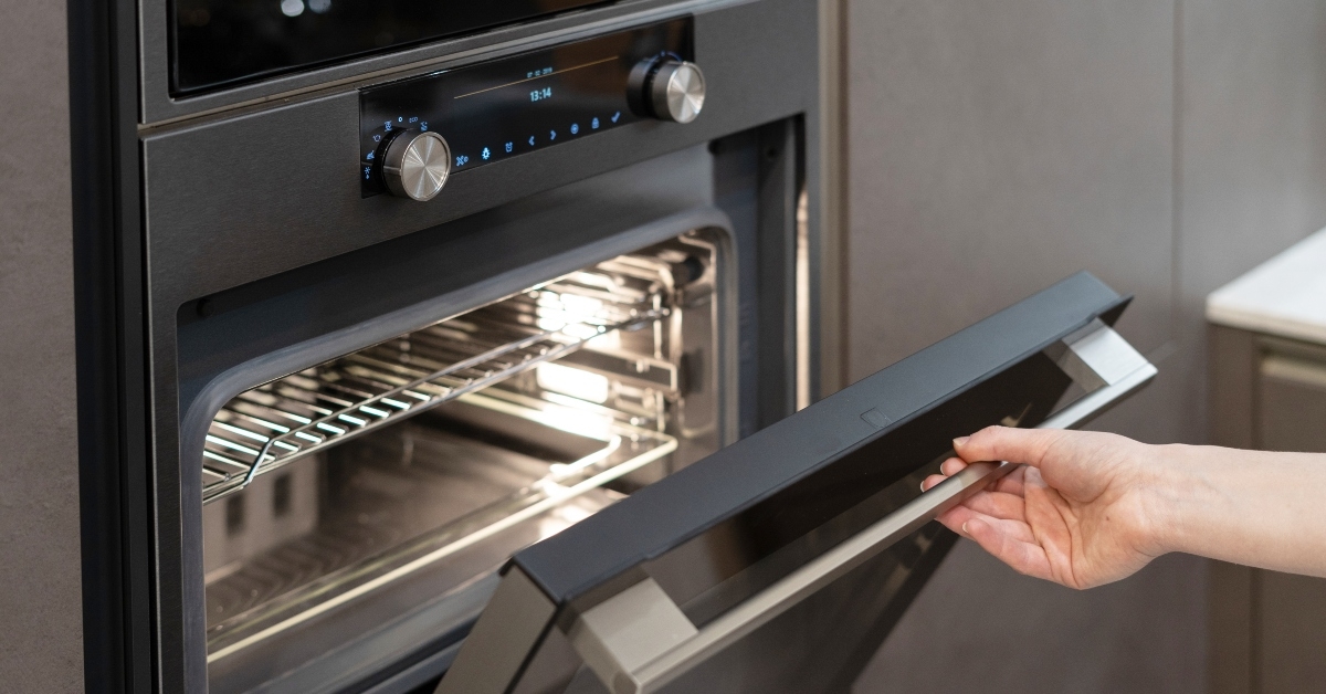 opening built-in oven