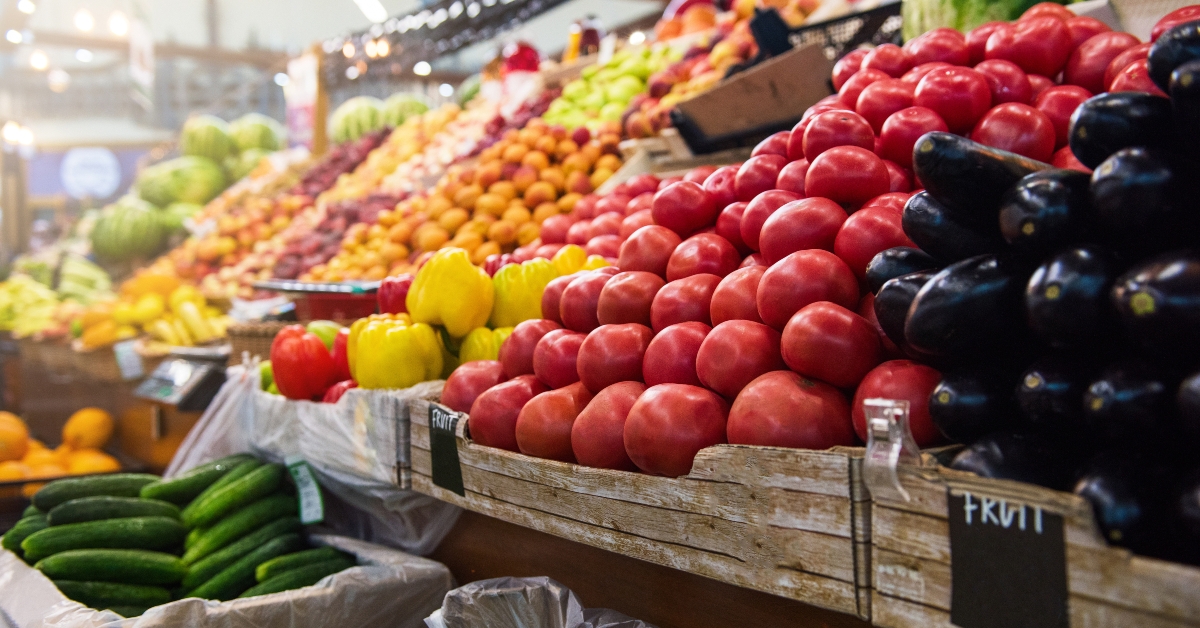 vegetable farmer market counter