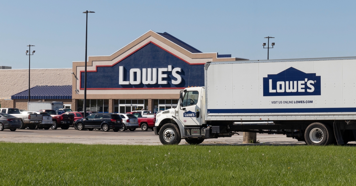 lowe's home improvement warehouse