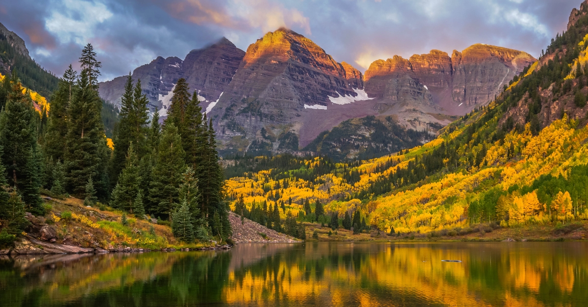 maroon bells fall foliage
