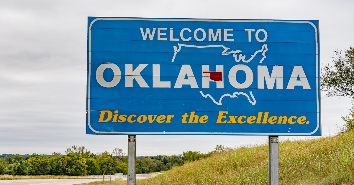 welcome to oklahoma sign