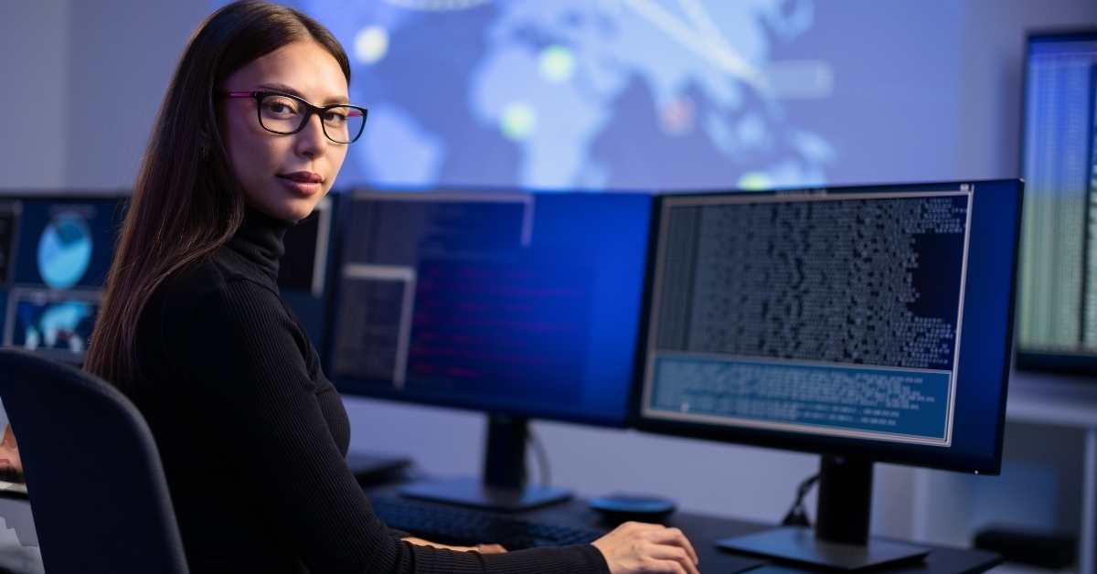 female it consultant