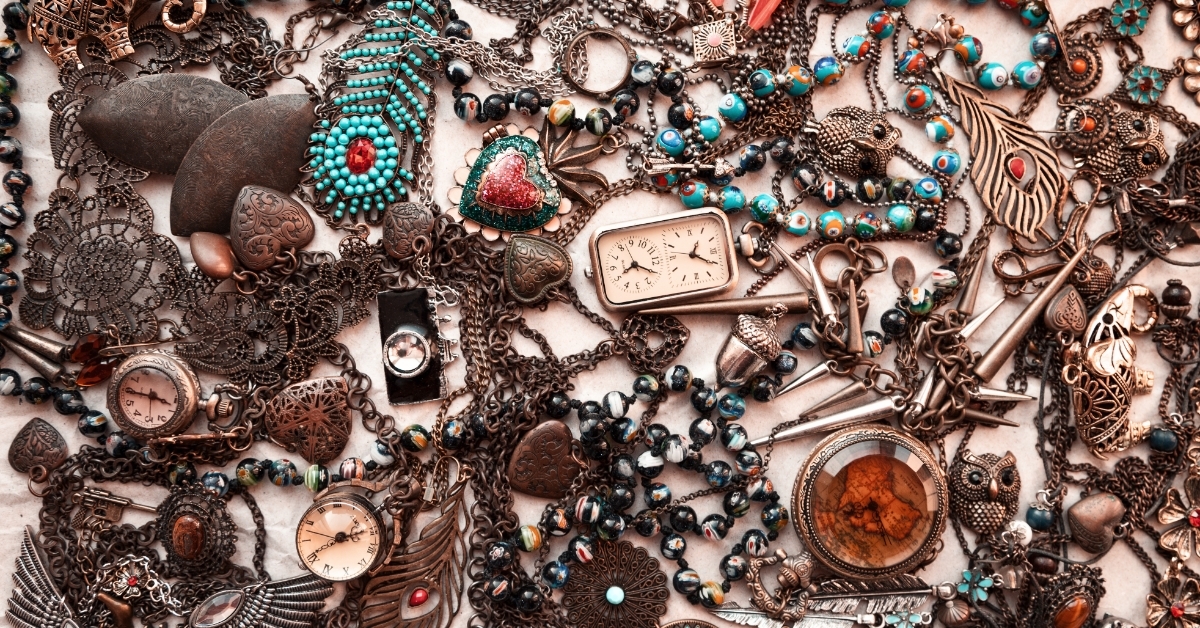 vintage costume jewelry