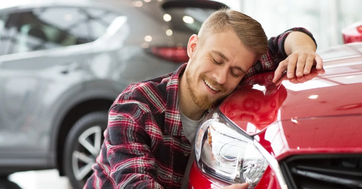 Man buying a new car