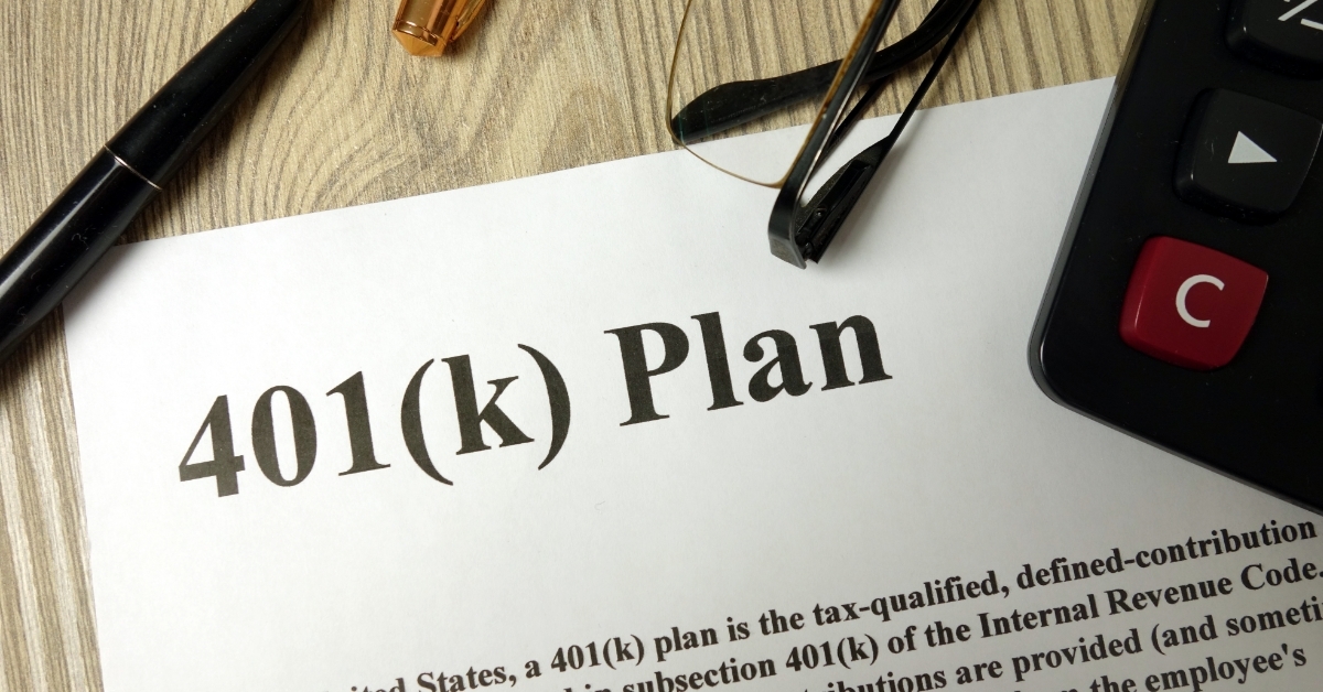 401k Plan with calculator pen