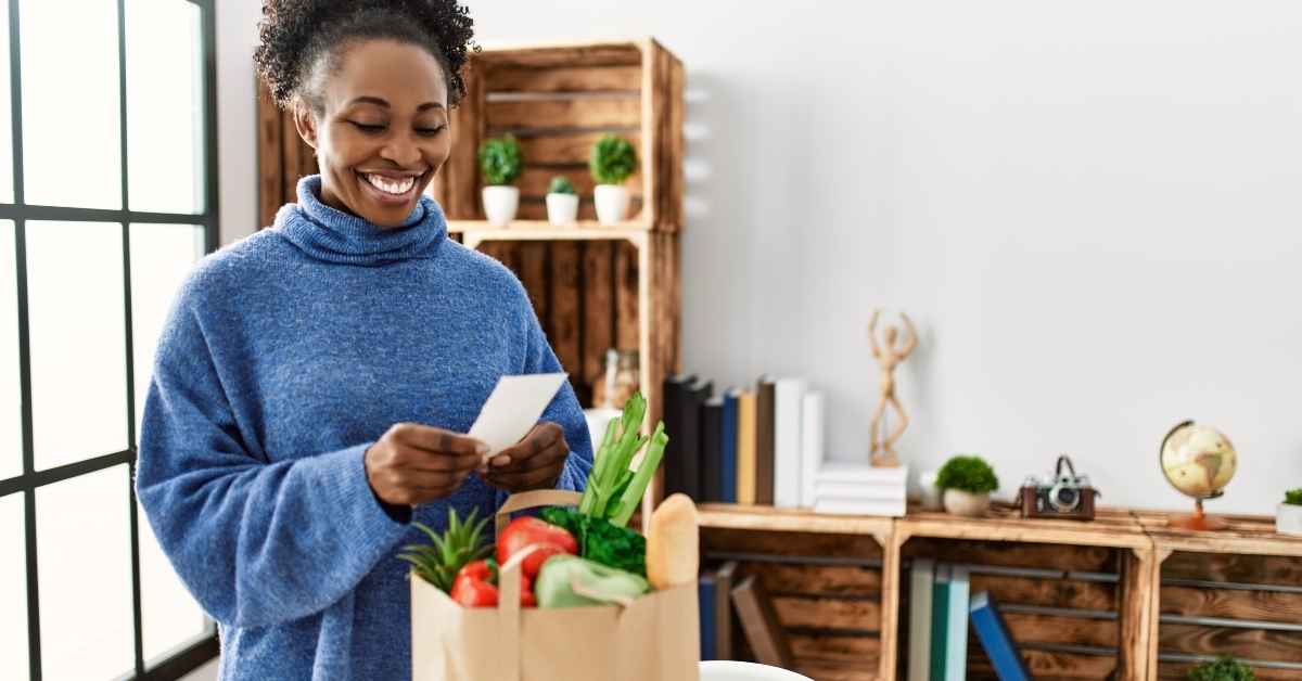  reading food receipt 
