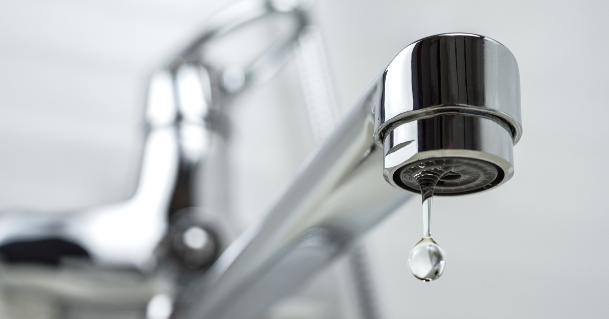 water dripping from the tap