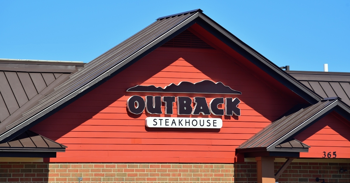 entrance to an outback steakhouse