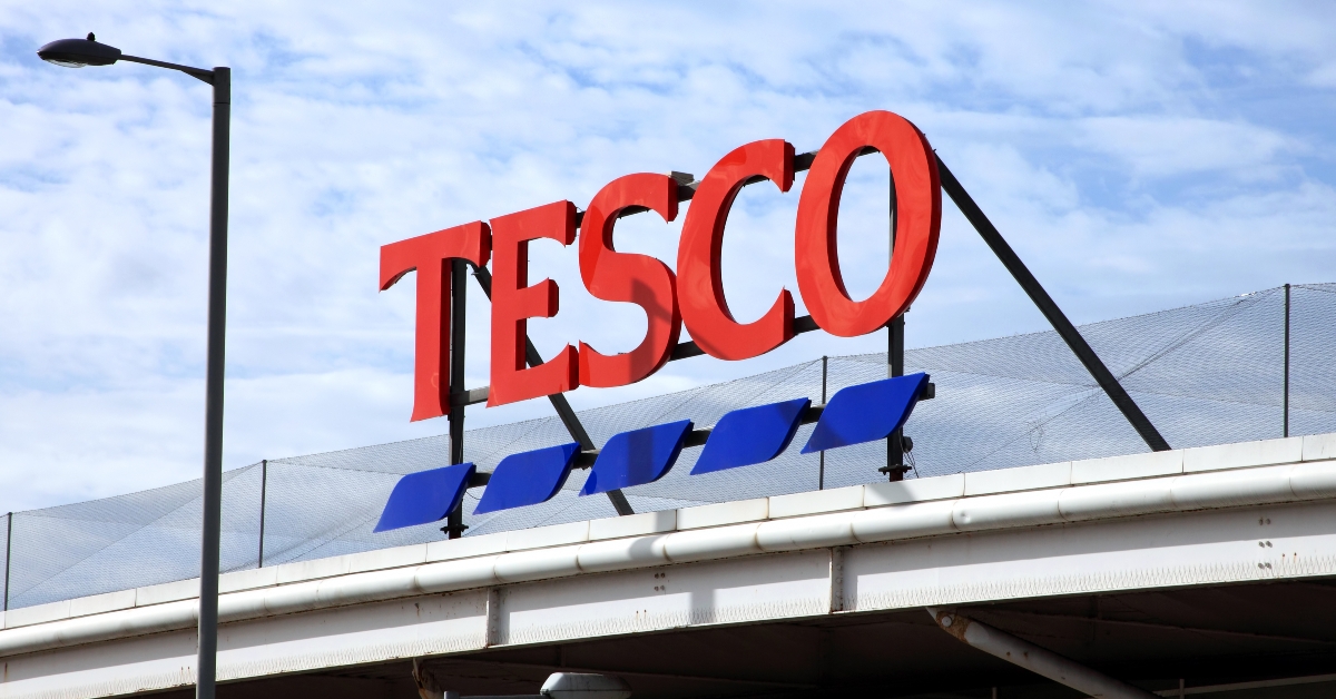 Tesco supermarket store logo