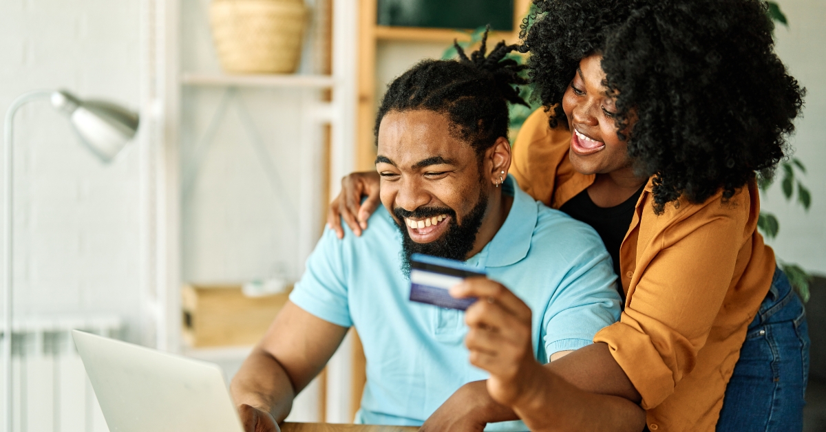 Couple shopping online