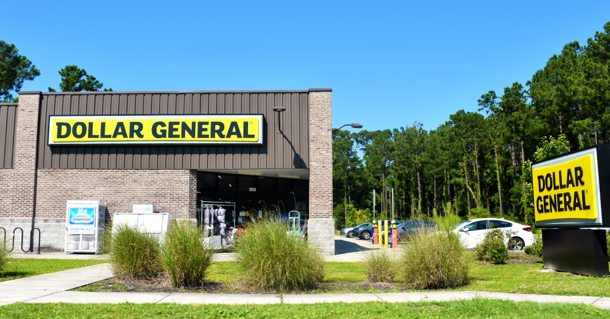 dollar general store in wilmington
