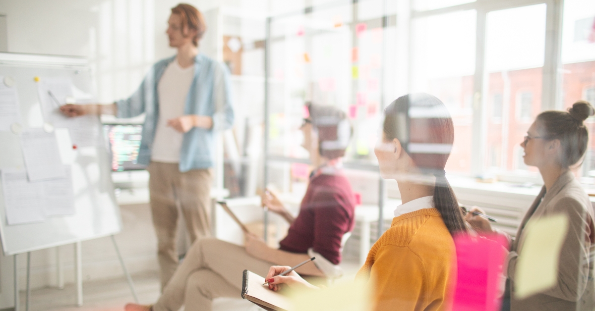 Making notes while listening