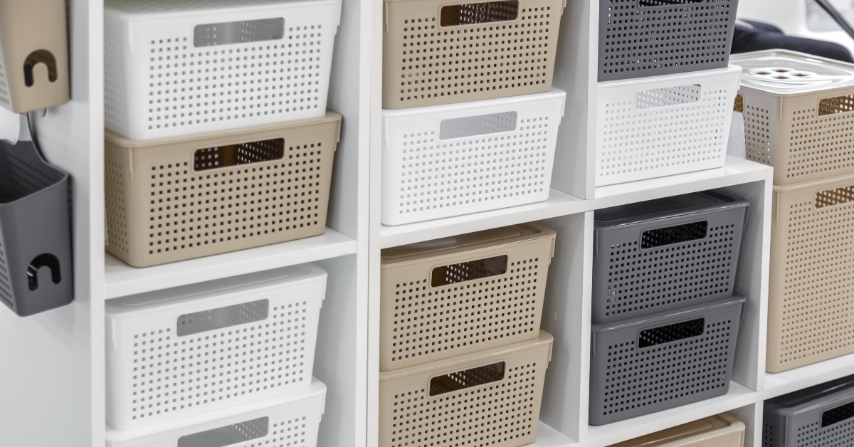 plastic container boxes