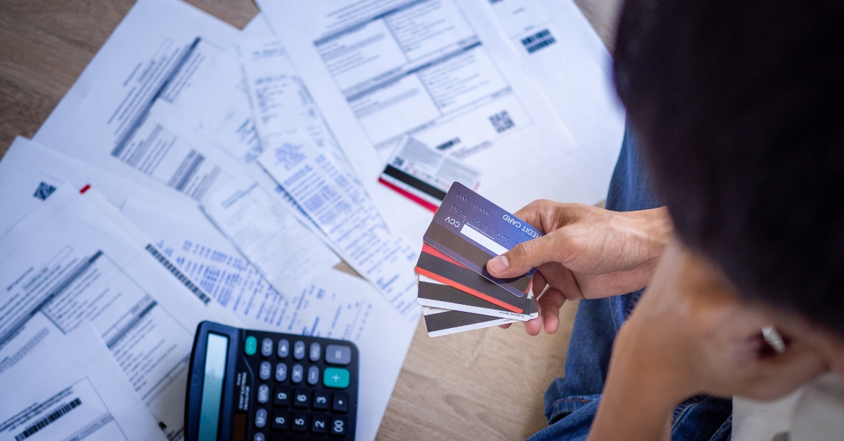 Calculating monthly expenses