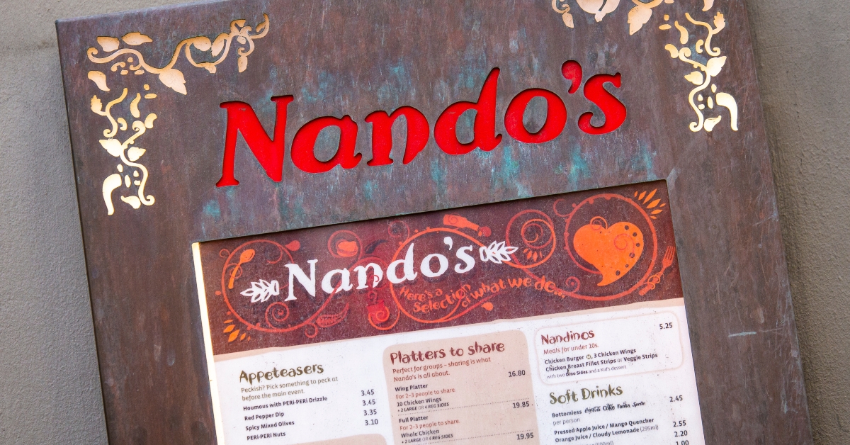nando's restaurant sign