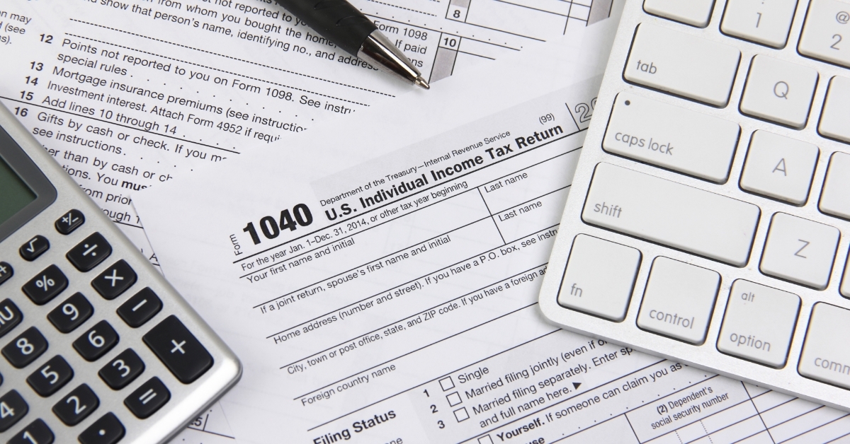 1040 US individual income tax return form
