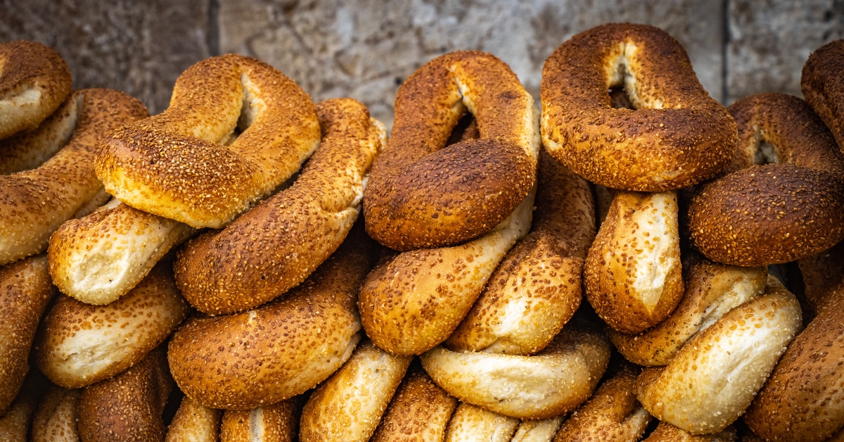 bagels with sesame seeds