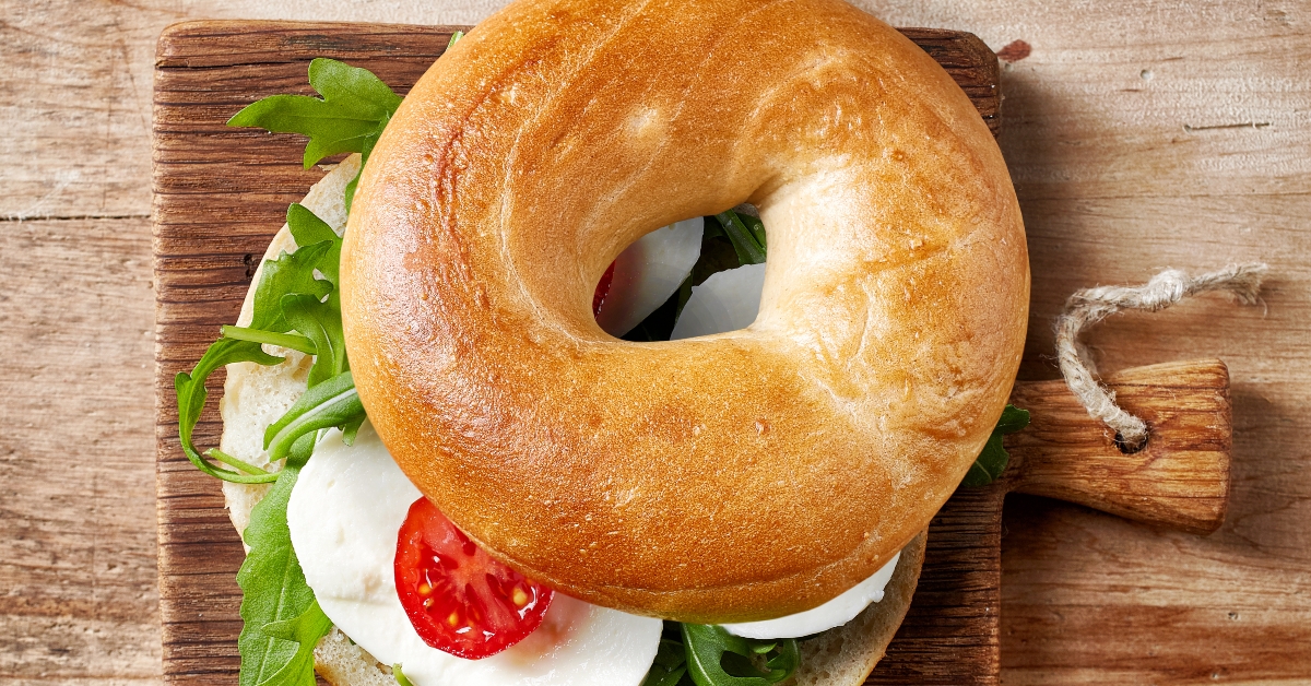 fresh bagel sandwich