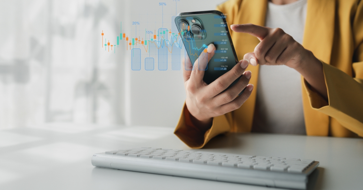 investor with investment graph