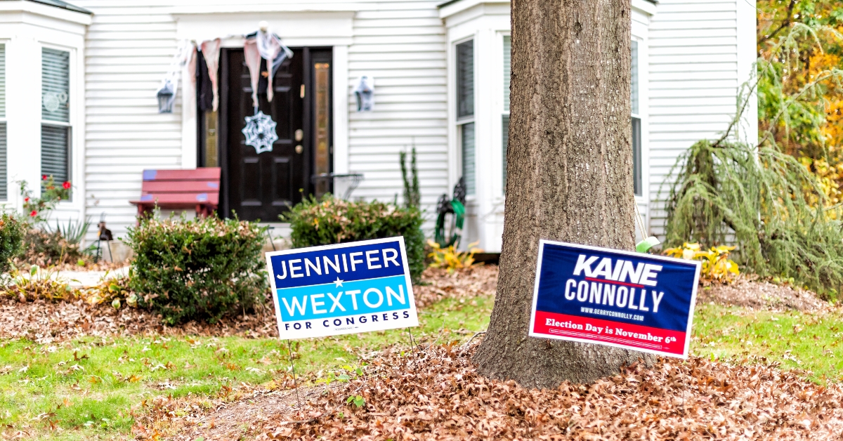 Sign for Democrat Congress woman