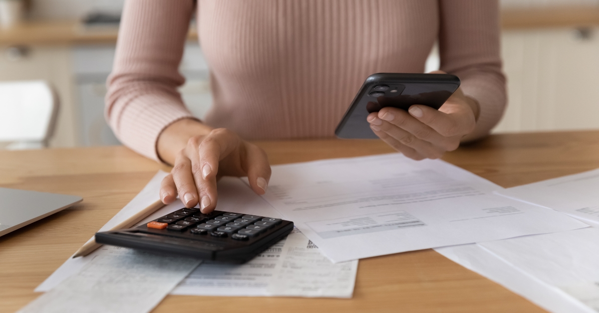 manage financial documents