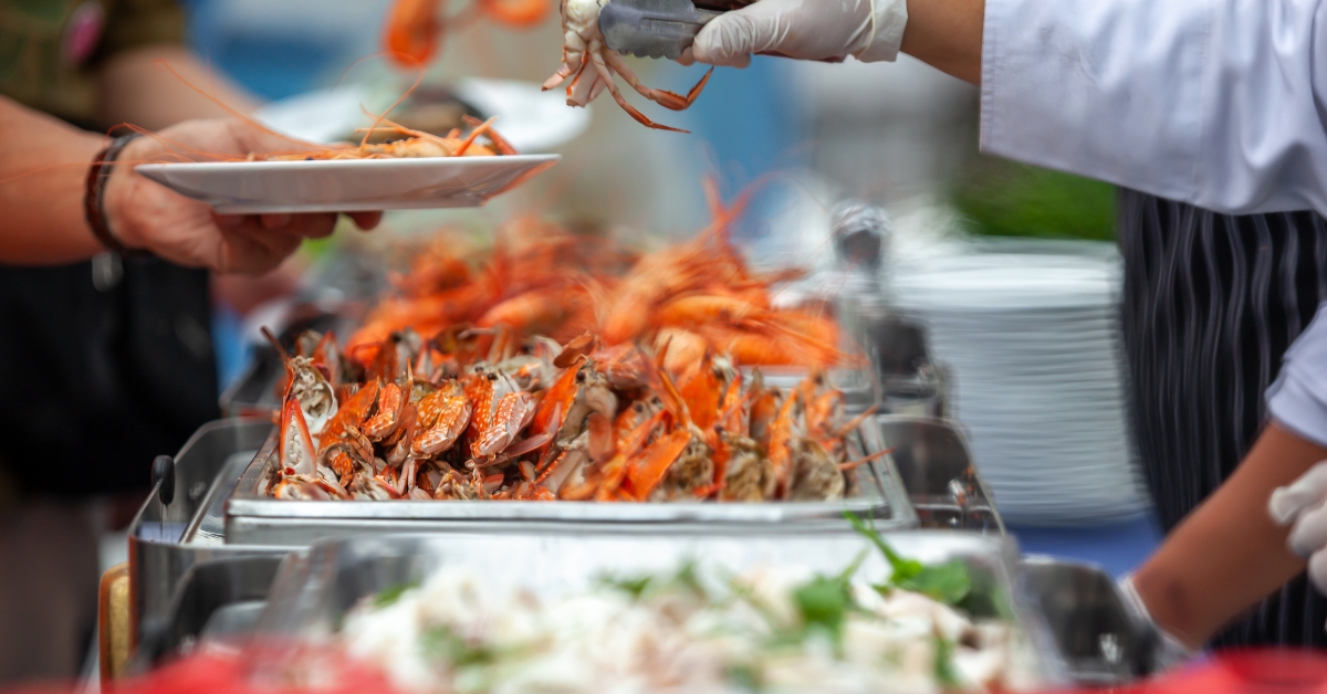 Grilled crab and shrimps dish