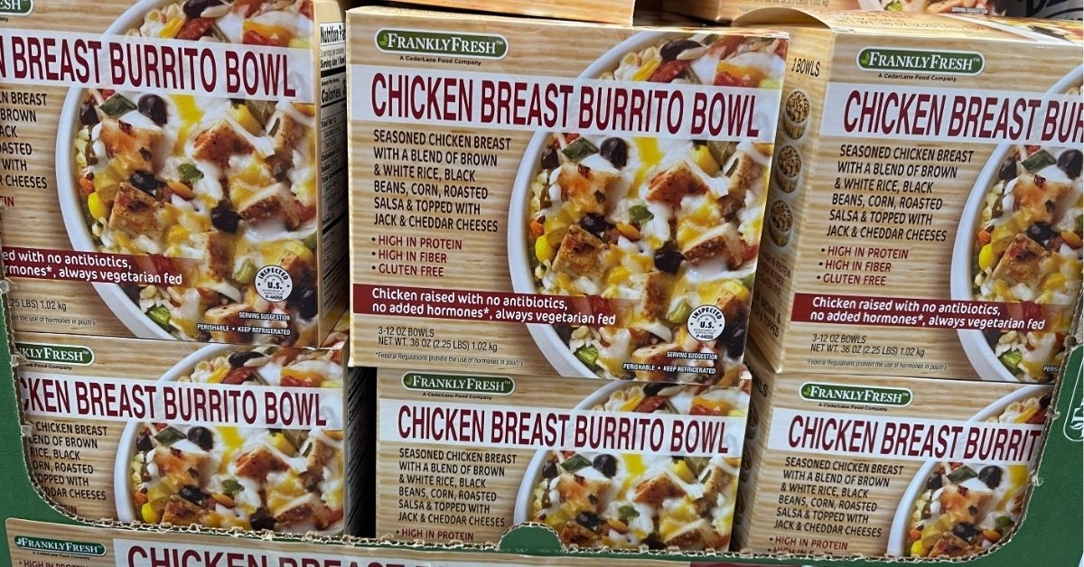 Fresh chicken meat burrito bowl