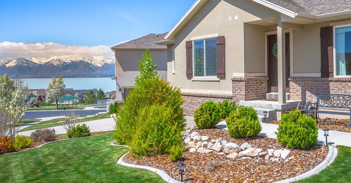pano home with landscaped garden